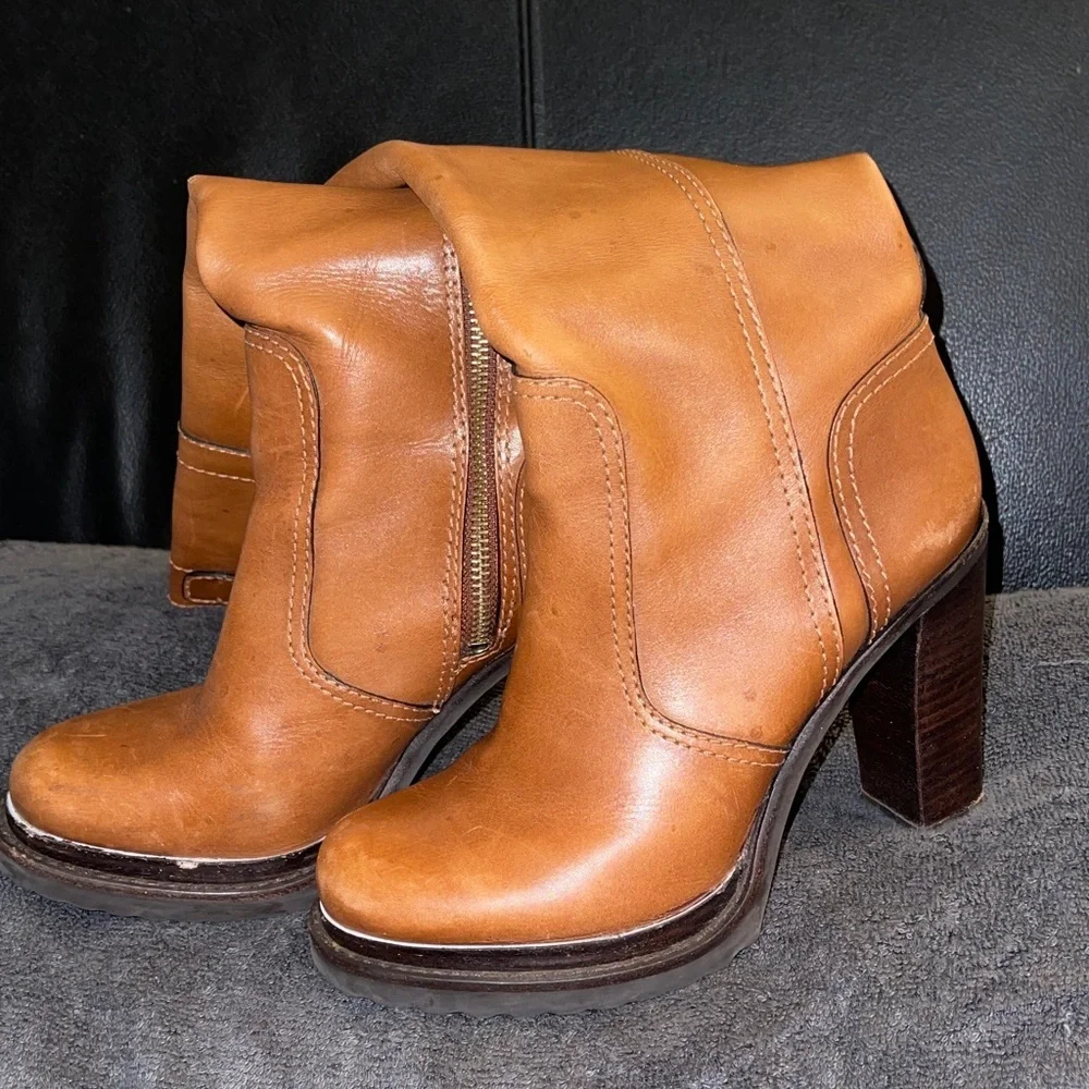 Tory Burch Brown Leather Knee-High Boots Women’s Size 7